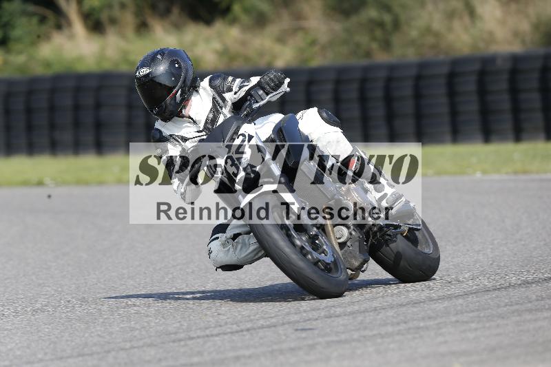 /45 10.08.2025 Plüss Moto Sport ADR/Einsteiger/532